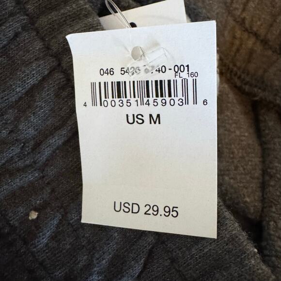 American Eagle Highest Waist Fleece Boyfriend Shorts Black NWT Size Medium - Picture 8 of 9